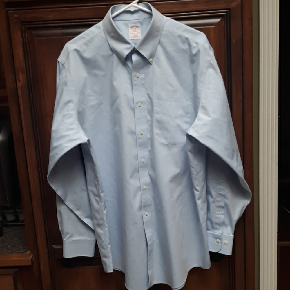 Brooks Brothers Regular Fit Button Down Shirt